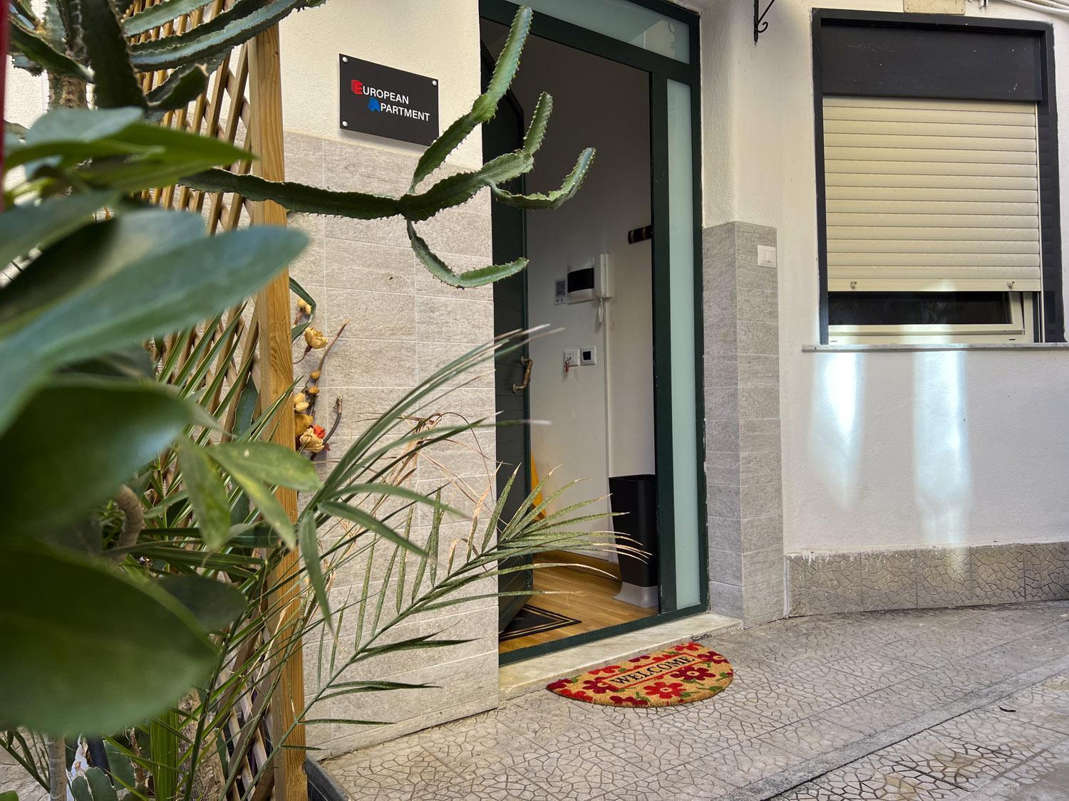 European Apartment - Town Center Self Check-In カターニア エクステリア 写真
